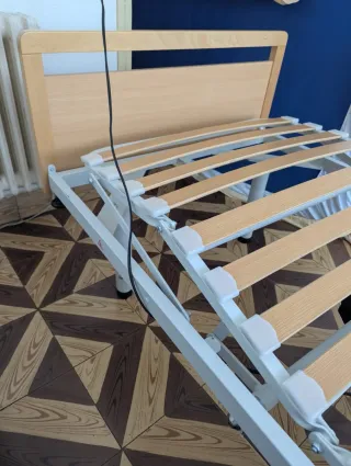 Cama articulada eléctrica madera y metal