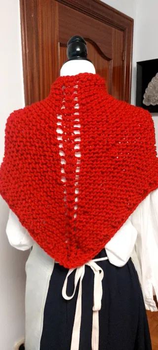 Toquilla roja hecha a mano