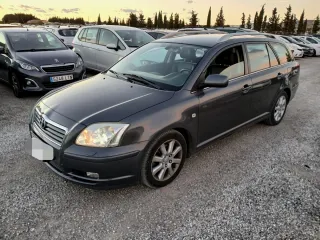 Toyota Avensis 2005