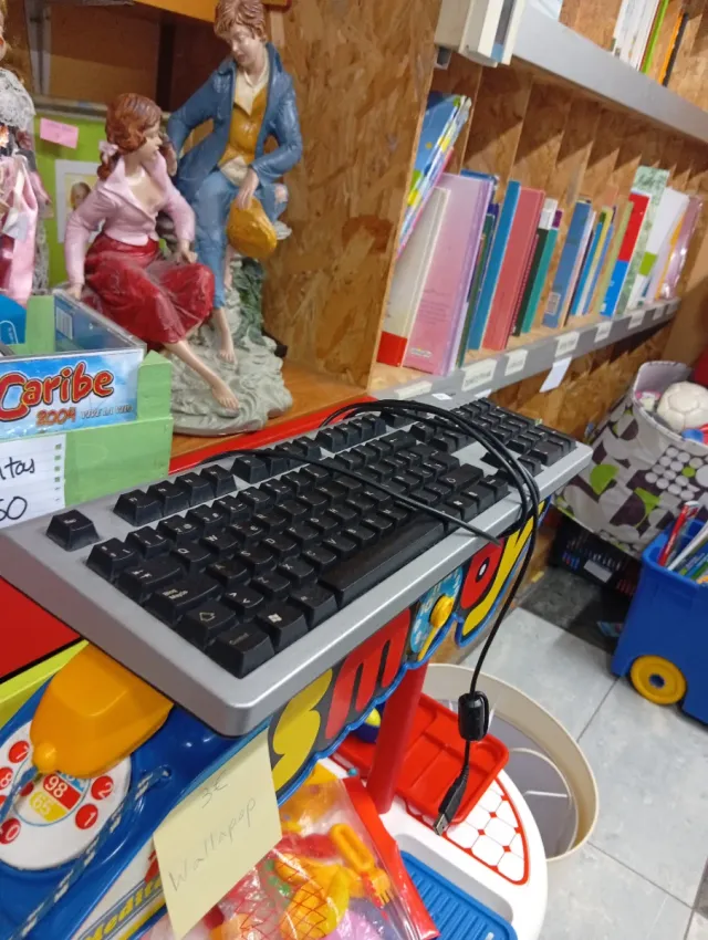 Teclado Siemens Plata y Negro