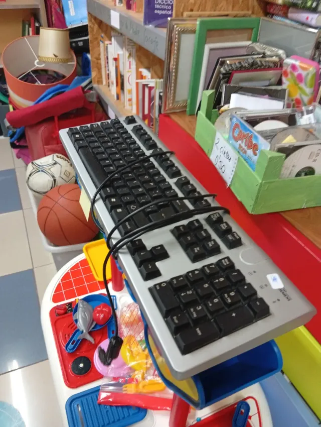 Teclado Siemens Plata y Negro