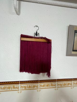 Traje de flamenca  granate.