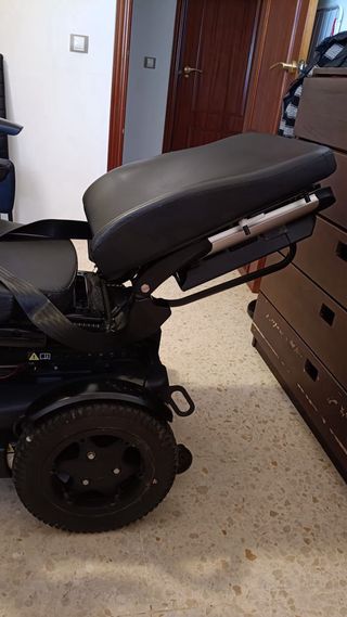 Silla de ruedas eléctrica Quickie Q500r sedeo pro