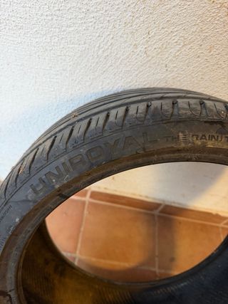 Neumático Unyroyal Perfil Bajo