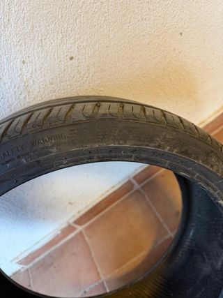 Neumático Unyroyal Perfil Bajo