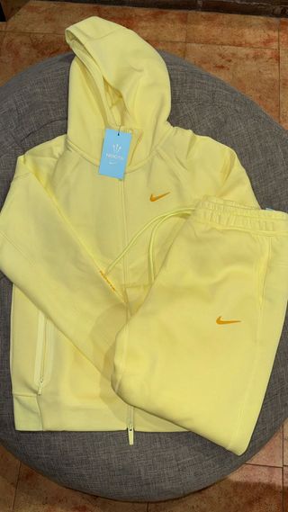 Conjunto Chándal Nike Nocta Amarillo