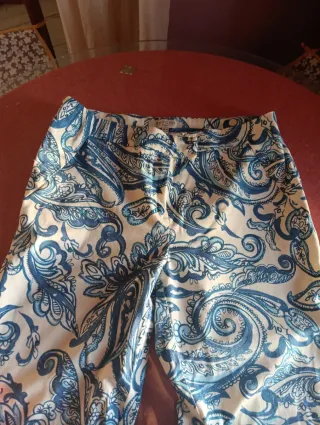 Pantalón TRUCCO Talla 40 Estampado Azul