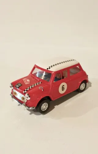 Scalextric Mini Cooper réplica