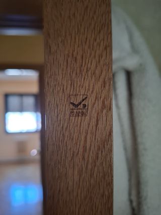 Puerta de madera interior