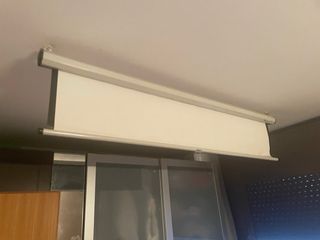 Pantalla Proyector Enrollable