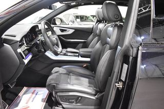 Audi Q8 45 TDI QUATTRO 231 CV TIPTRONIC BLACK EDITION ¡SUSPENSIÓN NEUMÁTICA!