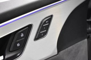 Audi Q8 45 TDI QUATTRO 231 CV TIPTRONIC BLACK EDITION ¡SUSPENSIÓN NEUMÁTICA!