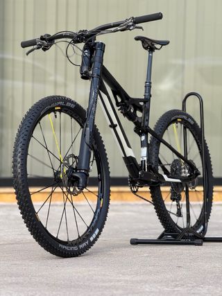Cannondale Habit Black Inc – Talla M – Lefty Carbo