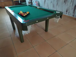 Mesa de billar verde