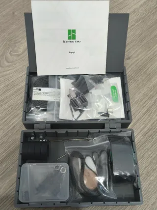 IMPRESORA 3D BAMBULAB P1P + ACCESORIOS