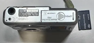 Cámara Sony Cyber-shot 6.0 MP