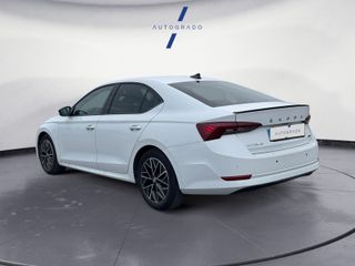 Skoda Octavia 1.5 TSI m-HEV 110kW DSG Ambition Plus