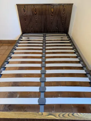 Somier 105cm con 1 año de uso y estructura de cama