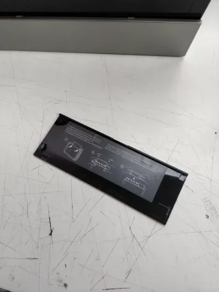 WII NEGRA CON MANDO Y CABLES