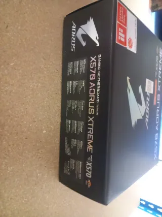 Placa Base Gigabyte X570 Aorus XTREME