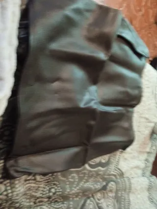 Fodera per cuscino in pelle marrone scuro