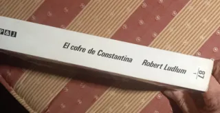 DOS NOVELAS  :El Cofre De Constantina y El Caos Om