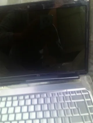 Portátil HP Pavilion azul marino