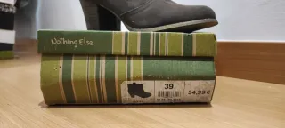 Botines marrones con tacón NUEVOS