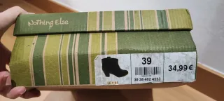 Botines marrones con tacón NUEVOS