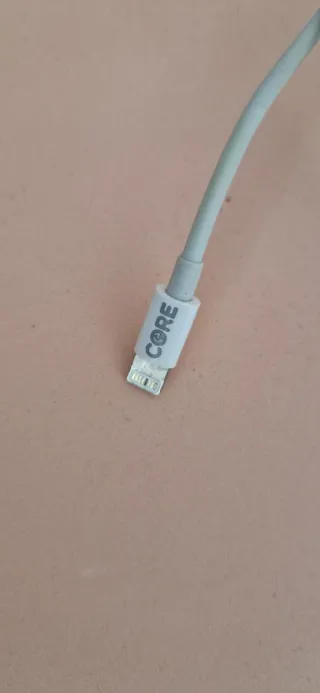 Adattatore Spina Inglese CORE per iPhone 13