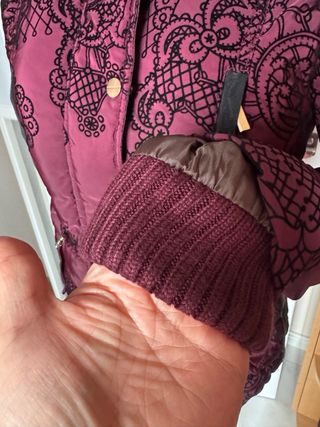 Abrigo acolchado Desigual con capucha