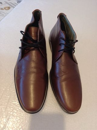 Botines Adolfo Domínguez Marrones
