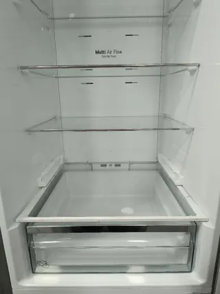 Nevera Combi LG, Inox No Frost, 2.00x60cm