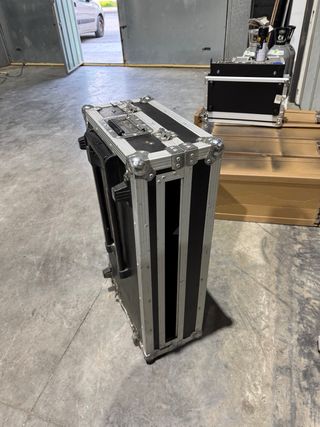 Flycase DJ Negro y Plateado