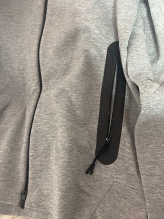 Sudadera Nike Tech Fleece 4th Gen Gris