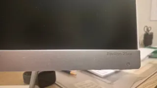 Monitor HP 23,8 Plata y Blanco