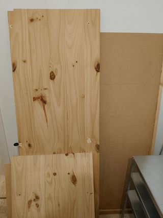 ¡GRATIS! 15m² Suelo laminado excelente y muebles