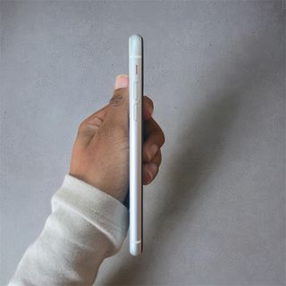 iPhone XR Bianco • Batteria 100% • 128 GB