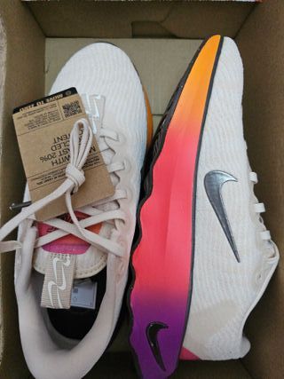 Zapatillas Nike Motiva SE Special Edition