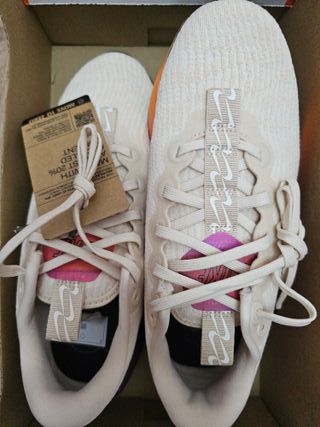 Zapatillas Nike Motiva SE Special Edition