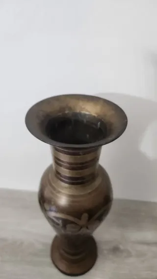 Jarrón Vintage Latón Indio Floral