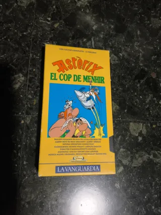 Lote 6 VHS Astérix La Vanguardia