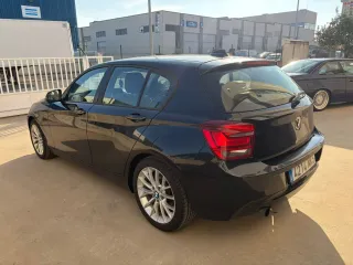 BMW Serie 1 2011 118i sport line