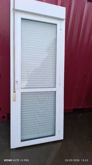 Puerta balconera de aluminio