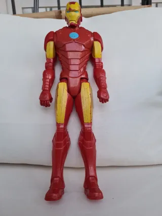 Figura Iron Man Marvel Hasbro 2014