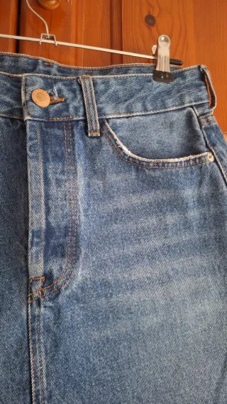 Falda vaquera de Bershka