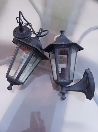Juego 2 Lámparas Exterior Metálicas Negras.