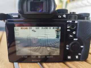 Sony a7 + lente 50mm F1.8