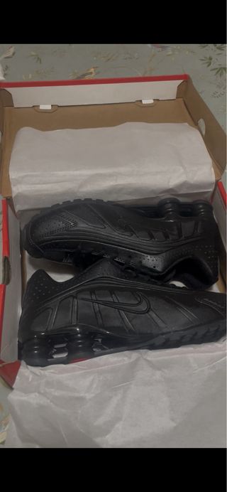 Nike Shox R4 Negras