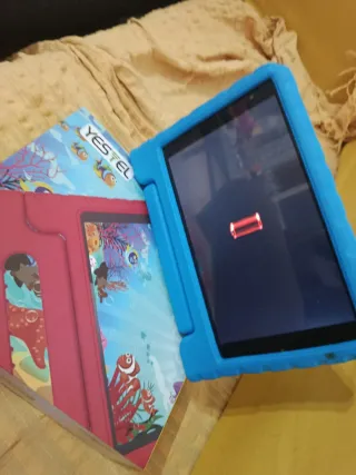 Tablet Yestel Azul y Roja